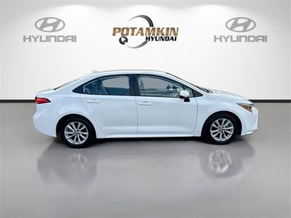 Used 2023 Toyota Corolla LE w/ LE Convenience Package