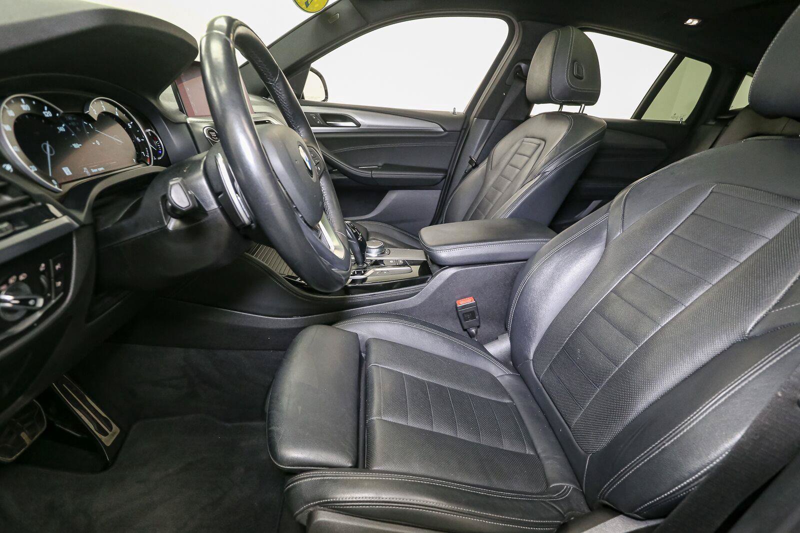 Used 2019 BMW X4 xDrive30i w/ M Sport Package 2 AWD/4WD image 45