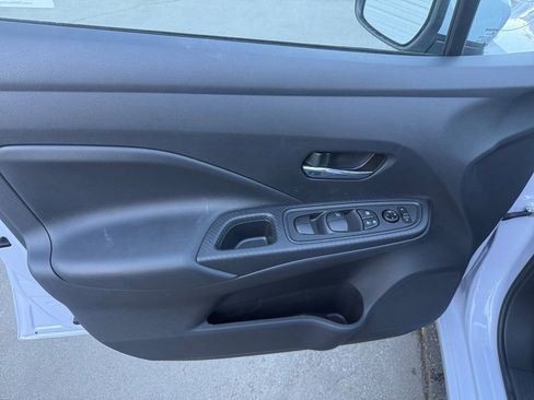 New 2025 Nissan Versa SV w/ Trunk Package image 12