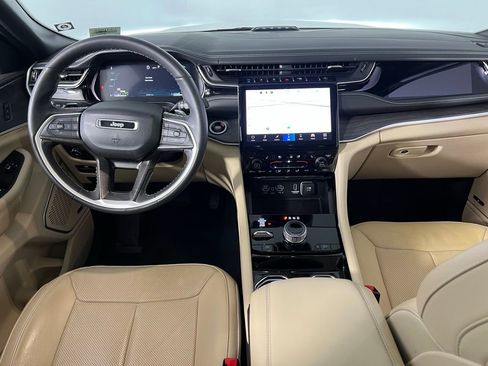 Used 2022 Jeep Grand Cherokee Limited 4xe w/ Luxury Tech Group II image 13