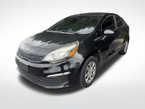 Used 2017 Kia Rio LX FWD image 4