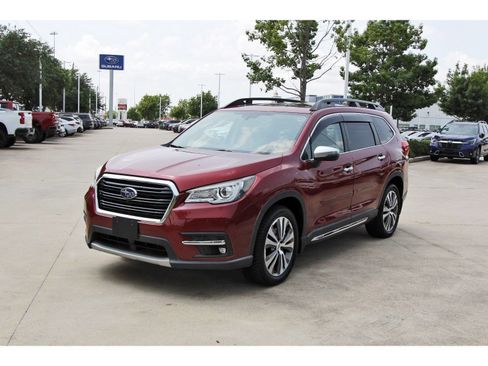 Used 2020 Subaru Ascent Touring w/ Popular Package #3 AWD/4WD image 3