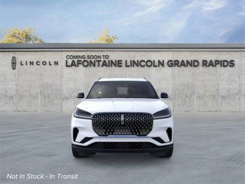 New 2026 Lincoln Aviator Premiere image 6