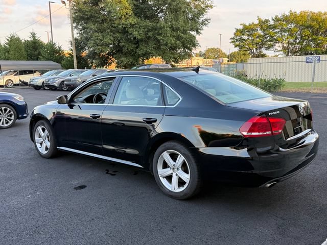 Used 2013 Volkswagen Passat 2.5 SE FWD image 3