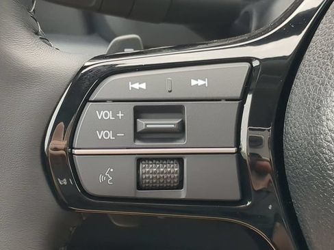 Used 2024 Honda Pilot Elite image 24