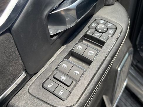 New 2026 RAM 2500 Laramie w/ Night Edition AWD/4WD image 12