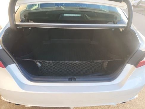 Used 2020 Toyota Camry XSE image 13