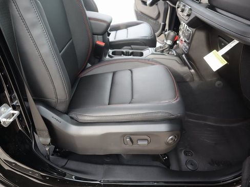 New 2026 Jeep Gladiator Rubicon w/ Steel Power Dome Hood Package image 13