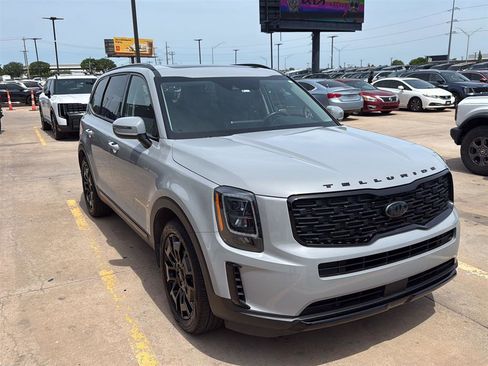 Used 2021 Kia Telluride EX w/ EX Premium Package AWD/4WD image 1