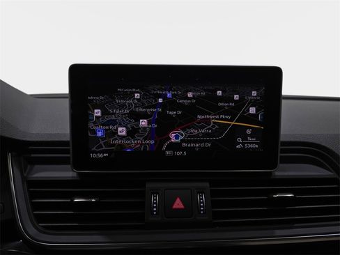 Used 2020 Audi Q5 e Prestige image 26