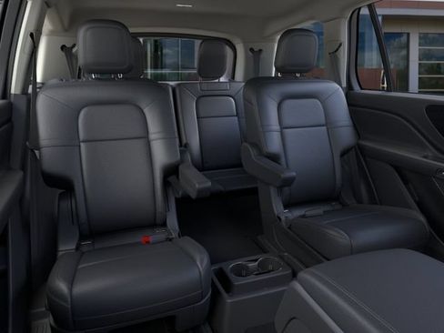 New 2026 Lincoln Aviator 2WD image 11