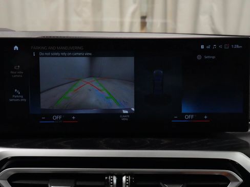 Used 2023 BMW 330e xDrive w/ Premium Package image 22