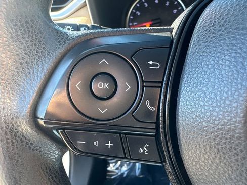 Used 2019 Toyota RAV4 XLE w/ Convenience Package image 31