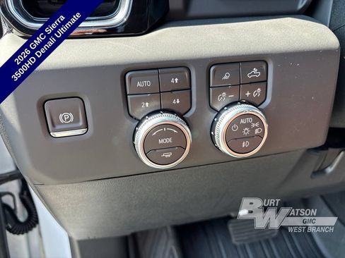 New 2026 GMC Sierra 3500 Denali Ultimate w/ LPO, Black Badging Package AWD/4WD image 27