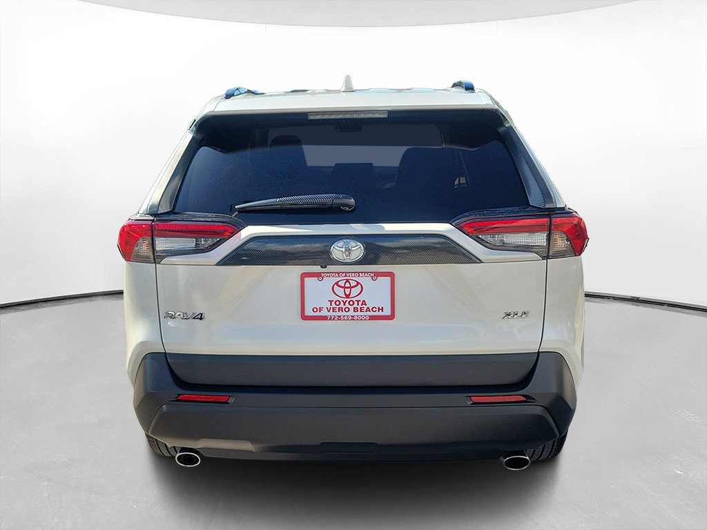 Certified 2022 Toyota RAV4 XLE Premium FWD image 6