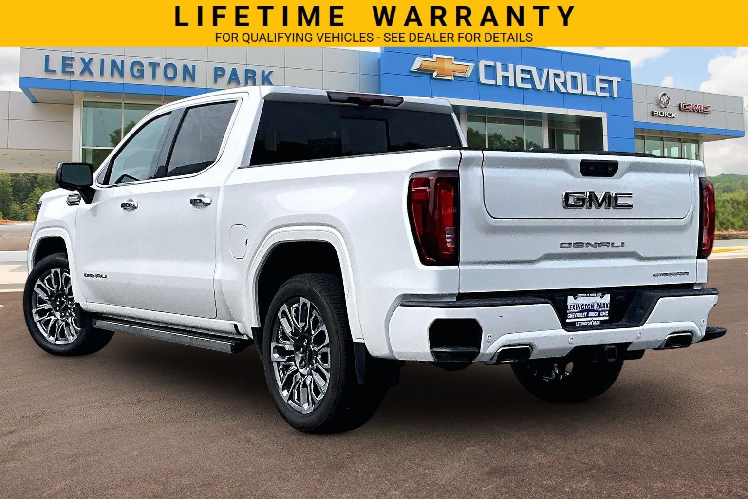 Certified 2024 GMC Sierra 1500 Denali Ultimate AWD/4WD image 2