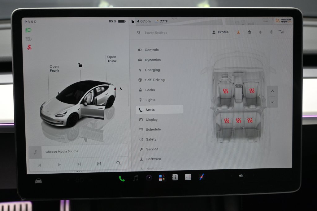 Used 2023 Tesla Model 3 Performance AWD/4WD image 19