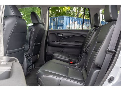 Used 2019 Honda Pilot Elite image 13