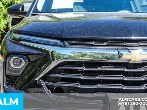 Used 2025 Chevrolet TrailBlazer LT FWD image 11