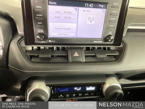 Used 2022 Toyota RAV4 LE FWD image 34
