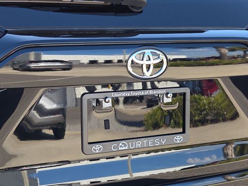 Certified 2025 Toyota RAV4 SE image 12