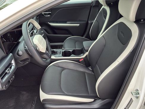 New 2026 Kia K4 GT-Line Turbo image 10