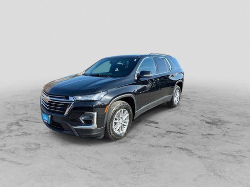Used 2022 Chevrolet Traverse LT image 4