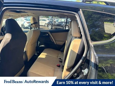 Used 2015 Toyota RAV4 Limited AWD/4WD image 8