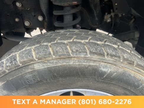 Used 2023 RAM 5500 Tradesman w/ Chrome Appearance Group AWD/4WD image 10