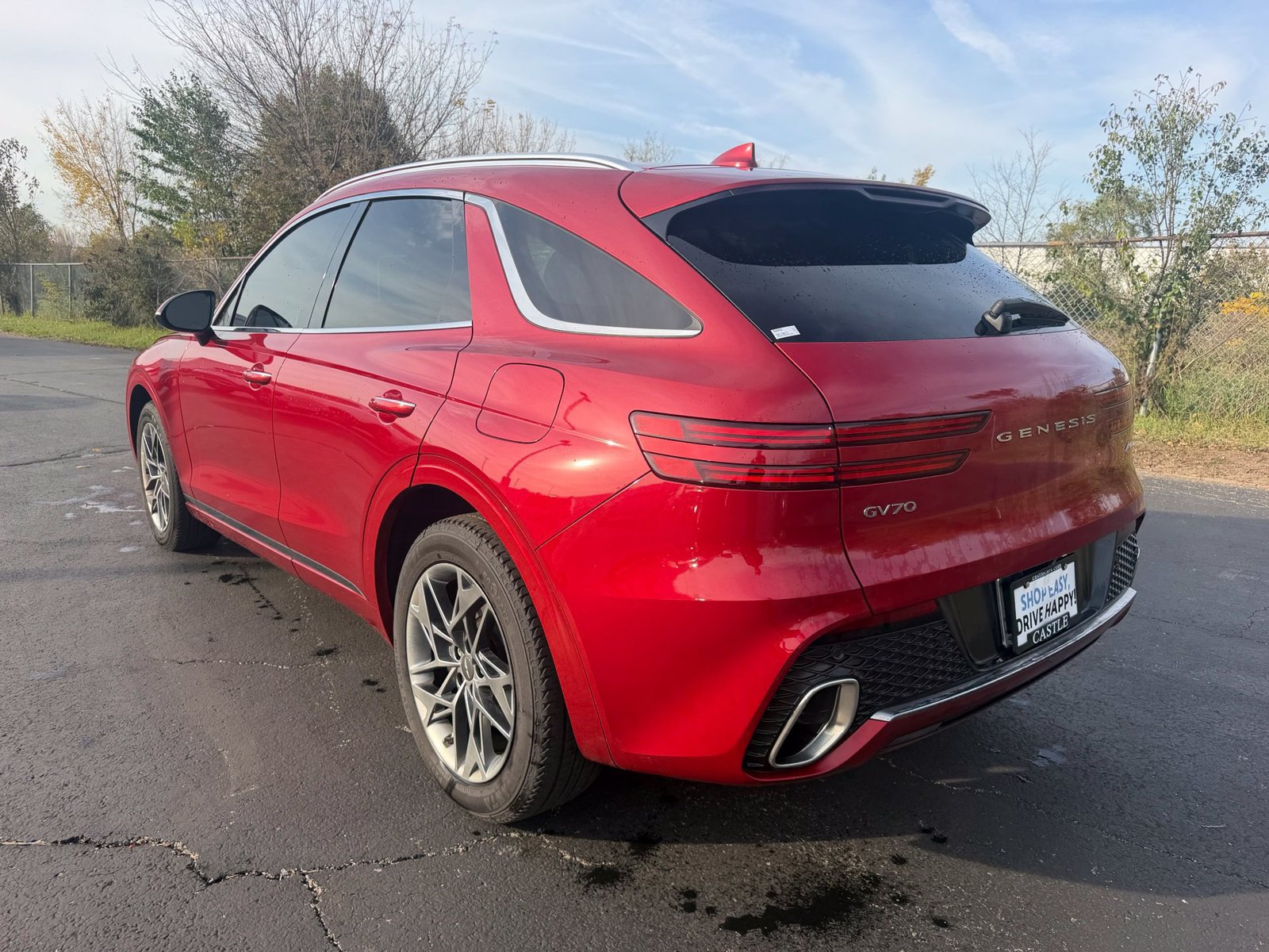 Used 2022 Genesis GV70 2.5T w/ Select Package AWD/4WD image 9