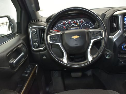 Used 2020 Chevrolet Silverado 1500 LT w/ All-Star Edition image 33