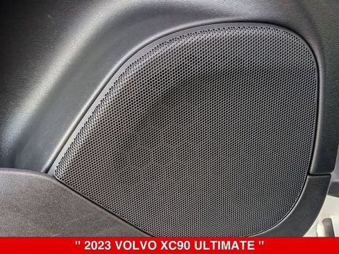 Used 2023 Volvo XC90 B6 Ultimate w/ Protection Package Premier AWD/4WD image 13