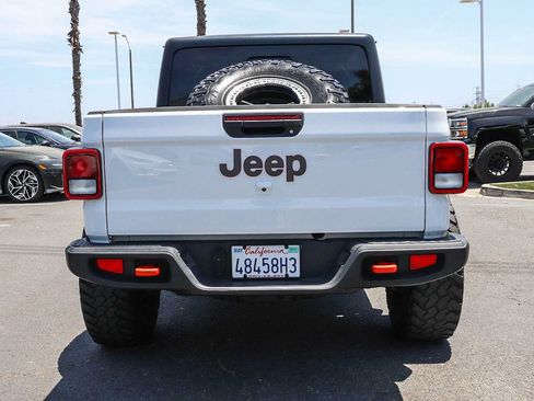 Used 2021 Jeep Gladiator Mojave AWD/4WD image 11