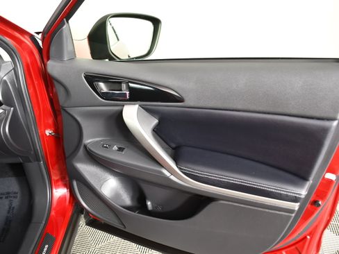 Used 2024 Mitsubishi Eclipse Cross SE AWD/4WD image 39
