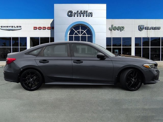 Used 2022 Honda Civic Sport image 3