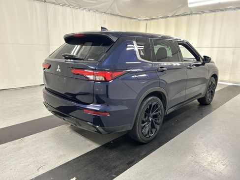 Used 2022 Mitsubishi Outlander SEL Black Edition AWD/4WD image 2