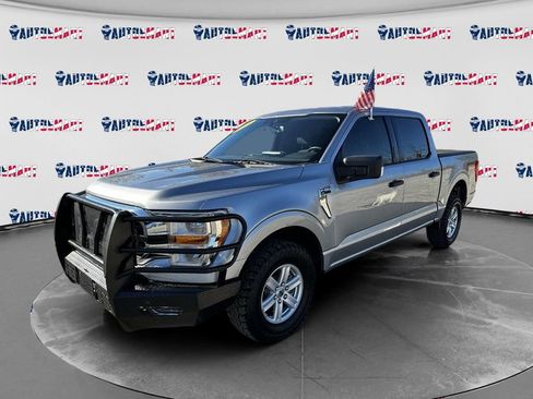 Used 2021 Ford F150 XLT w/ Equipment Group 301A Mid image 3