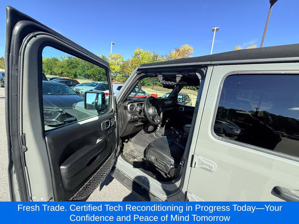 Used 2021 Jeep Wrangler Unlimited Sport AWD/4WD image 7