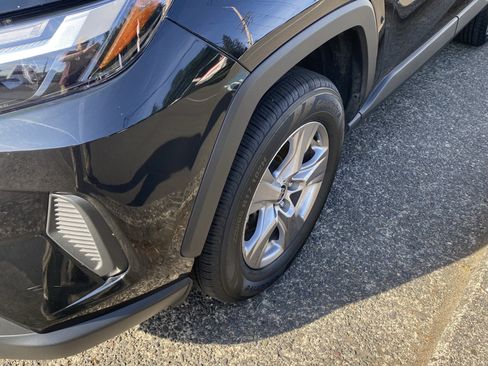 Certified 2025 Toyota RAV4 XLE FWD image 10