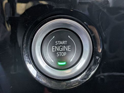 Certified 2022 GMC Sierra 1500 Elevation image 21