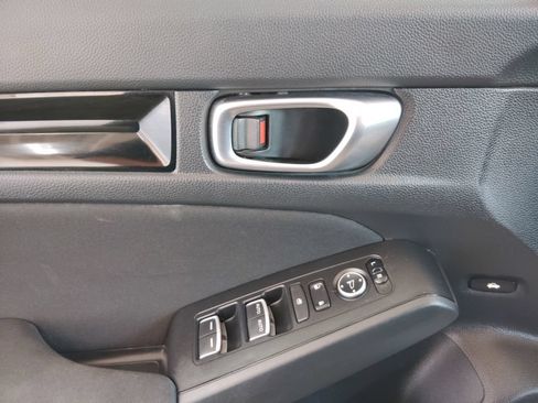 Used 2022 Honda Civic EX image 19