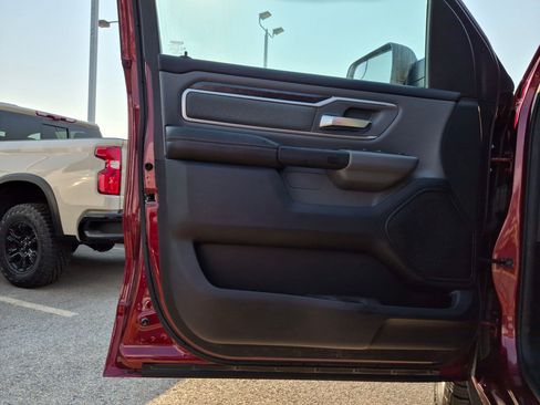 Used 2020 RAM 1500 Big Horn AWD/4WD image 12