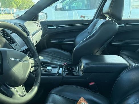 Used 2023 Chrysler 300 S RWD image 6