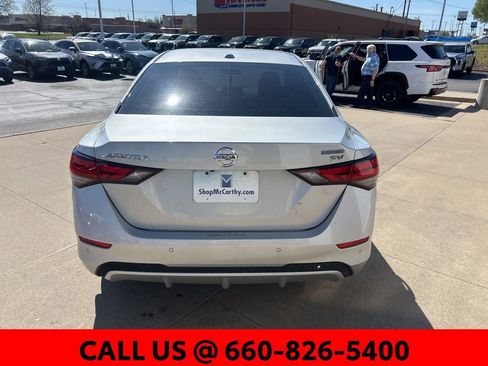 Used 2020 Nissan Sentra SV image 7