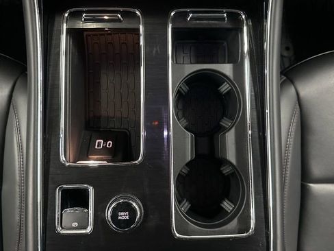 Used 2024 Lincoln Aviator AWD w/ Premium Package image 22