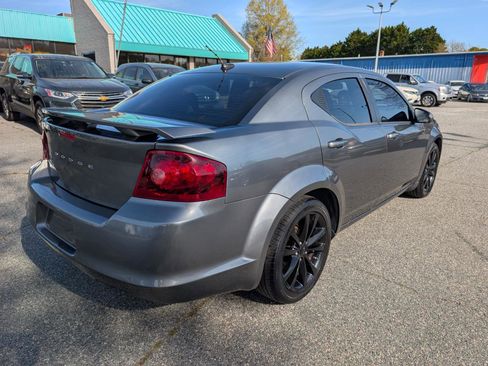 Used 2013 Dodge Avenger SXT w/ Sun/Sound Group image 7