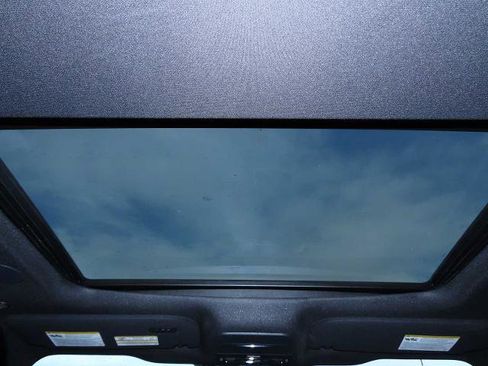 Certified 2025 Ford F150 Platinum w/ Equipment Group 702A High image 27