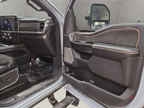 Used 2024 Ford F450 Platinum w/ FX4 Off-Road Package AWD/4WD image 18