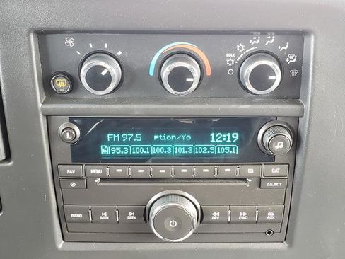 Used 2016 Chevrolet Express 3500 LT w/ LT Preferred Equipment Group image 23