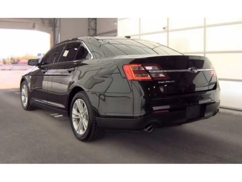 Used 2015 Ford Taurus SEL w/ Equipment Group 201A FWD image 3